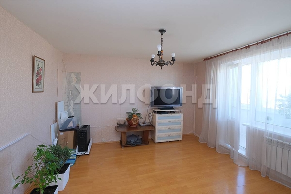 
   Продам 3-комнатную, 65.7 м², Лазурная ул, 10

. Фото 17.