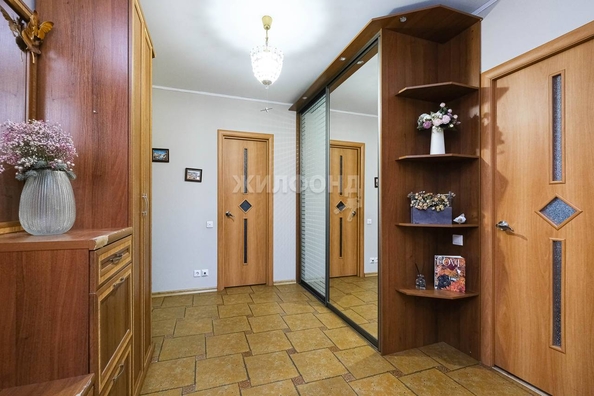 
   Продам 3-комнатную, 76.6 м², Тимирязева ул, 93

. Фото 3.