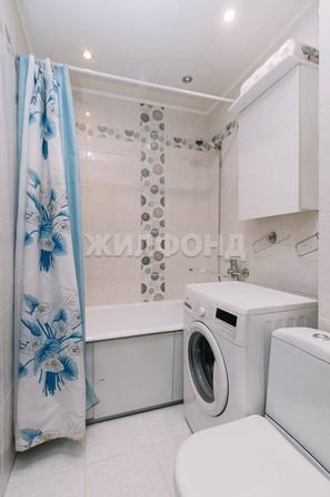 
   Продам 3-комнатную, 58.4 м², Есенина ул, 47

. Фото 5.