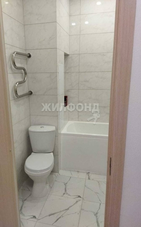 
   Продам студию, 34.4 м², Закаменский мкр, 12

. Фото 2.