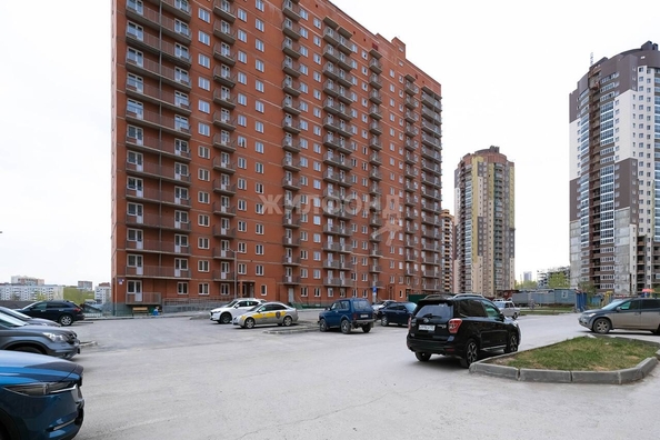 
   Продам студию, 34.4 м², Закаменский мкр, 12

. Фото 3.