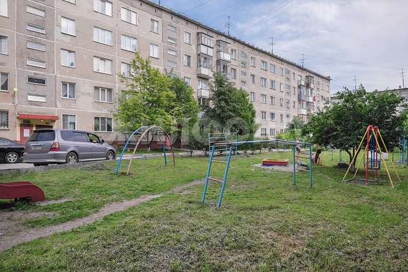 
   Продам 3-комнатную, 57.8 м², Палласа ул, 17

. Фото 1.