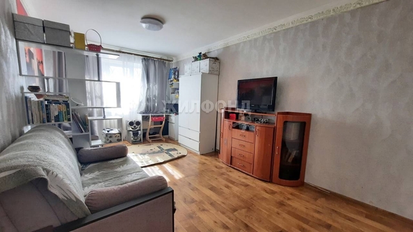 
   Продам 2-комнатную, 42.4 м², Новогодняя ул, 20

. Фото 1.