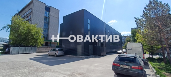 
   Продам торговое помещение, 900 м², Объединения ул, 35/3

. Фото 5.