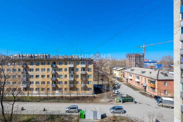 
   Продам 3-комнатную, 57.8 м², Титова ул, 39

. Фото 27.