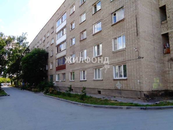 
   Продам секционку, 12.9 м², Станционная ул, 50/1

. Фото 15.