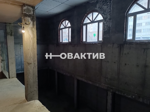 
   Продам помещение свободного назначения, 566.5 м², Горский мкр, 67

. Фото 3.