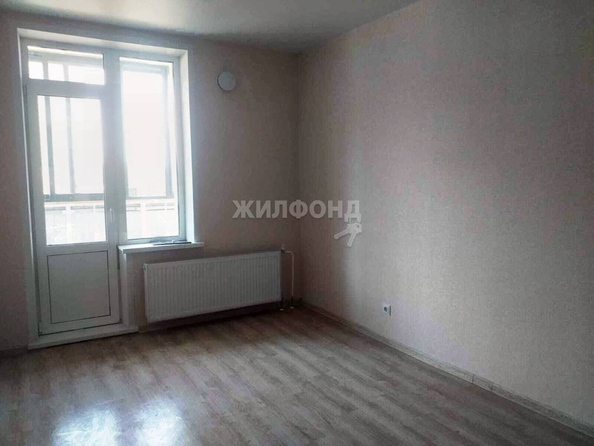 
   Продам 3-комнатную, 60.3 м², Петухова ул, 162

. Фото 1.