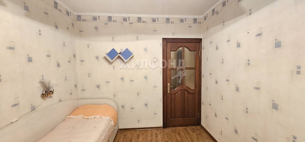 
   Продам 4-комнатную, 77.3 м², В. Высоцкого ул, 13

. Фото 5.