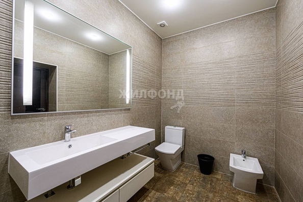 
   Продам дом, 745 м², Ленинское

. Фото 38.