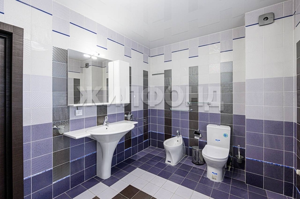 
   Продам дом, 745 м², Ленинское село

. Фото 121.