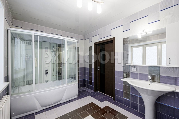 
   Продам дом, 745 м², Ленинское село

. Фото 123.