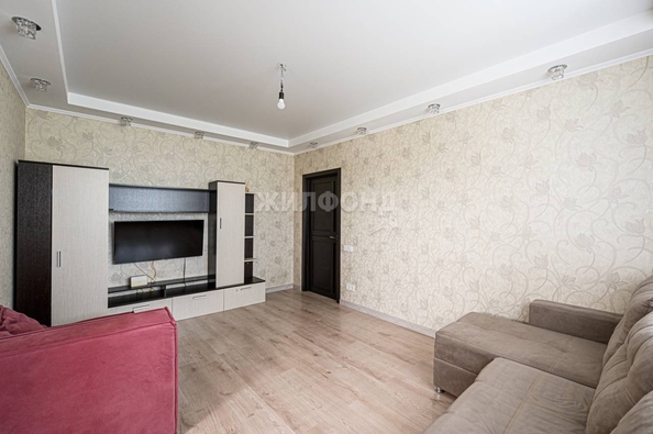 
   Продам 1-комнатную, 36.1 м², Авиастроителей ул, 11/1

. Фото 9.