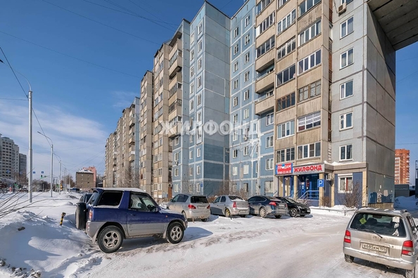 
   Продам 3-комнатную, 67.7 м², Горский мкр, 3

. Фото 16.