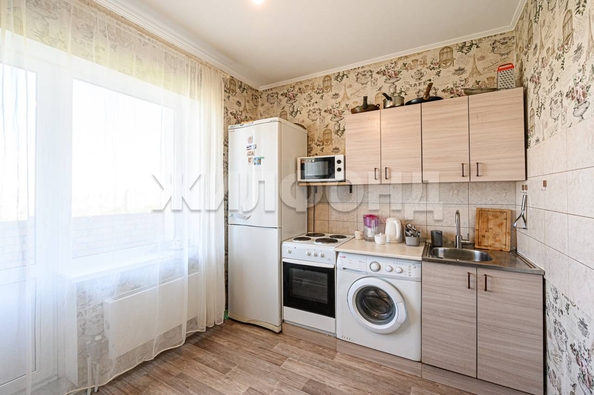 
   Продам 3-комнатную, 83.2 м², Добролюбова ул, 162/1

. Фото 2.