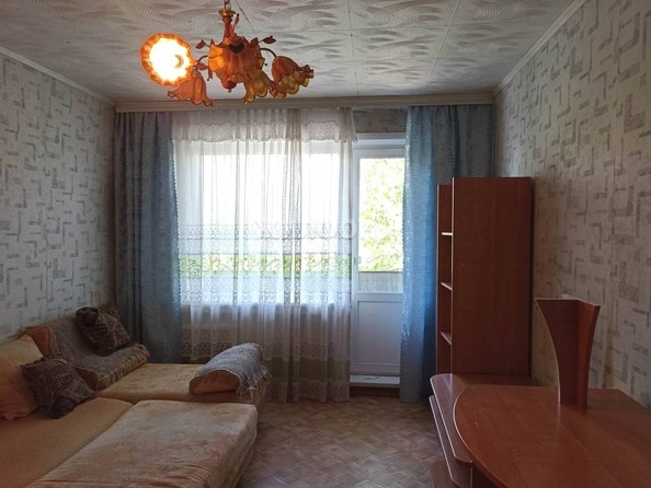 
   Продам 3-комнатную, 59.8 м², Гусинобродское ш, 11

. Фото 3.