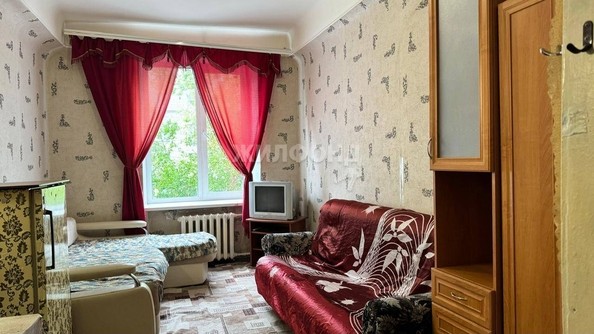 
   Продам секционку, 14.9 м², Титова ул, 7

. Фото 1.