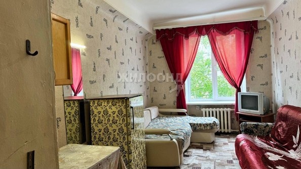 
   Продам секционку, 14.9 м², Титова ул, 7

. Фото 3.