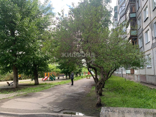 
   Продам 2-комнатную, 43.6 м², Троллейная ул, 22

. Фото 17.