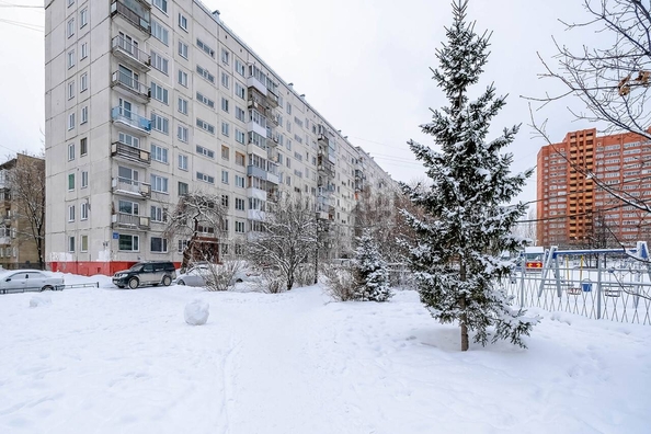 
   Продам 3-комнатную, 62.9 м², Комсомольская ул, 31

. Фото 2.