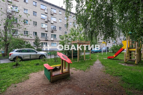 
   Продам 1-комнатную, 30 м², Жуковского ул, 117/1

. Фото 22.