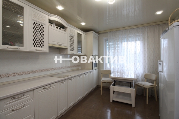 
   Продам 2-комнатную, 59.2 м², Междуреченская ул, 1/2

. Фото 10.