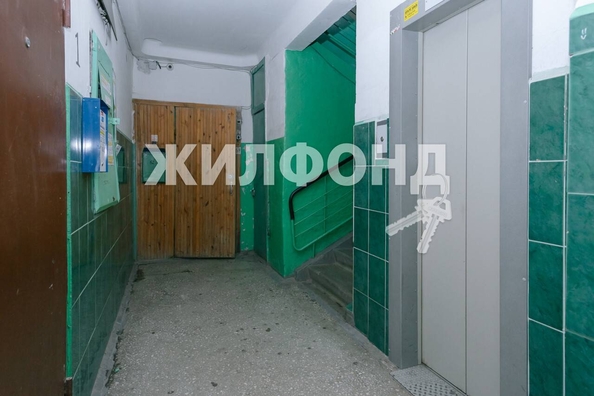 
   Продам 4-комнатную, 76.3 м², Лазурная ул, 22

. Фото 11.