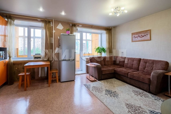 
   Продам 3-комнатную, 60.5 м², Бориса Богаткова ул, 266/3

. Фото 10.