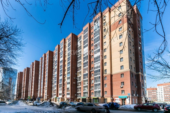 
   Продам 3-комнатную, 77.1 м², Кавалерийская ул, 9

. Фото 4.