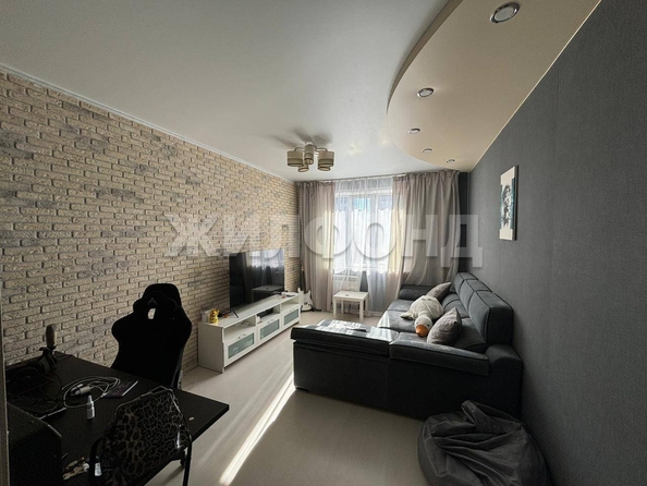 
   Продам 1-комнатную, 36.8 м², Немировича-Данченко ул, 144/1

. Фото 2.