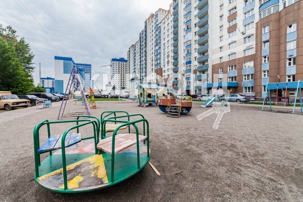 
   Продам 2-комнатную, 52.5 м², Рябиновая ул, 10/1

. Фото 23.