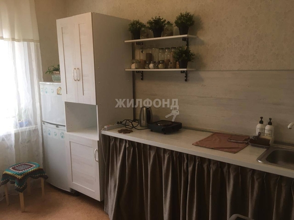 
   Продам 3-комнатную, 66.1 м², Троллейная ул, 3

. Фото 2.