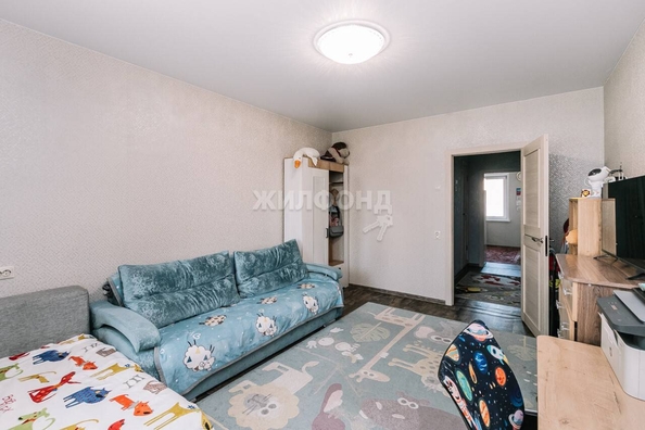 
   Продам 3-комнатную, 73.4 м², Петухова ул, 95/1

. Фото 9.