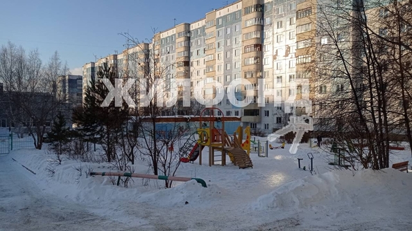 
   Продам 3-комнатную, 64.6 м², Лазурная ул, 22

. Фото 9.