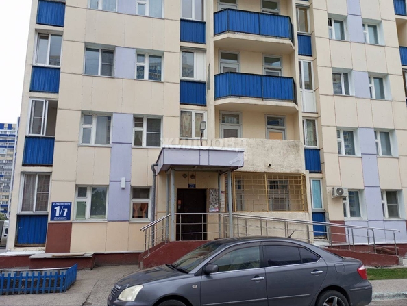 
   Продам 1-комнатную, 29 м², Одоевского ул, 1/7

. Фото 21.