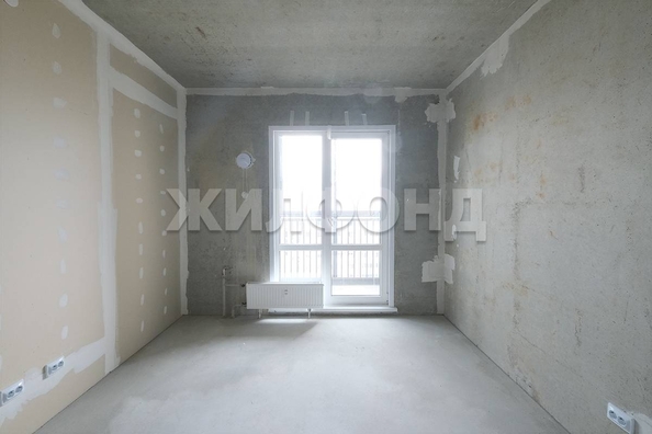 
   Продам 3-комнатную, 66.1 м², 3-й микрорайон, 25/1

. Фото 4.