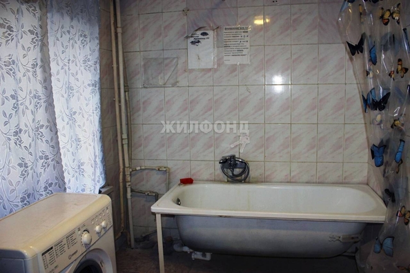 
   Продам комнату, 13 м², Красный пр-кт, 163/1

. Фото 13.