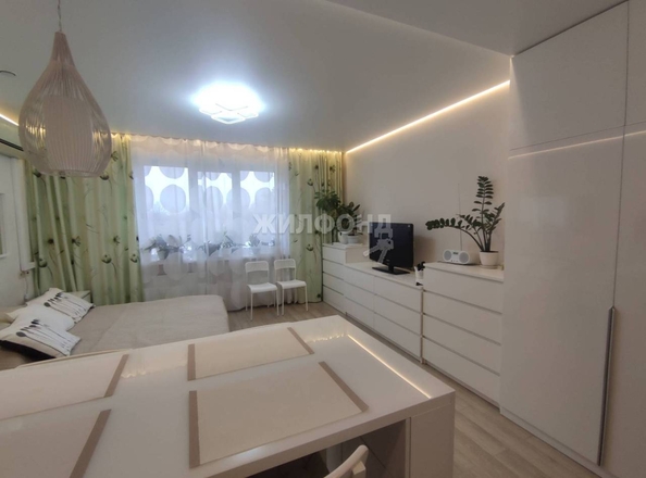 
   Продам студию, 32.5 м², Татьяны Снежиной ул, 49/1

. Фото 1.