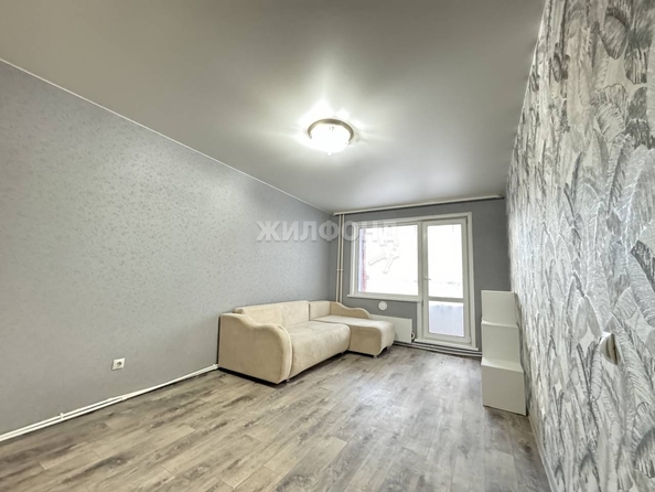 
   Продам 1-комнатную, 41.2 м², Герцена ул, 11/2

. Фото 1.