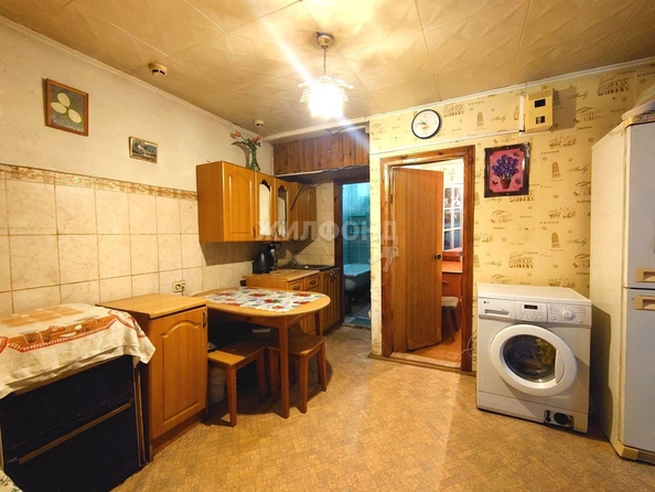 
   Продам 2-комнатную, 34.8 м², Героев Революции ул, 107

. Фото 3.