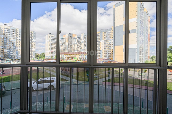 
   Продам 2-комнатную, 55.6 м², Междуреченская ул, 3

. Фото 14.