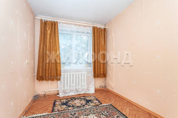 
   Продам 2-комнатную, 43.7 м², Микрорайон ул, 17

. Фото 2.