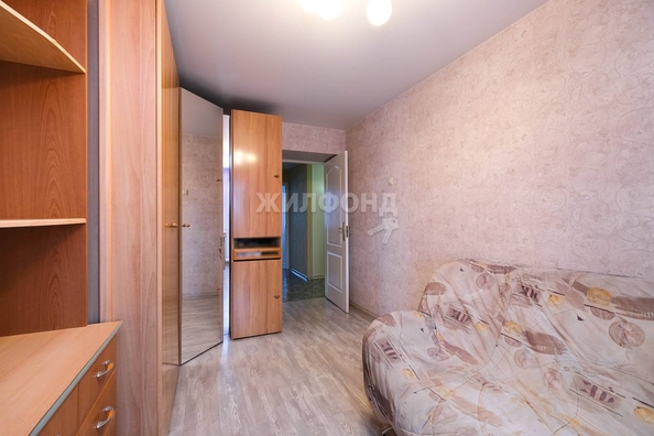 
   Продам 3-комнатную, 60 м², Сибиряков-Гвардейцев ул, 59

. Фото 6.