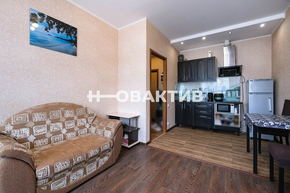 
   Продам 1-комнатную, 36 м², Ясный Берег ул, 6

. Фото 7.