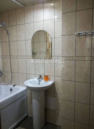 
   Продам 3-комнатную, 75.9 м², Крылова ул, 2

. Фото 9.