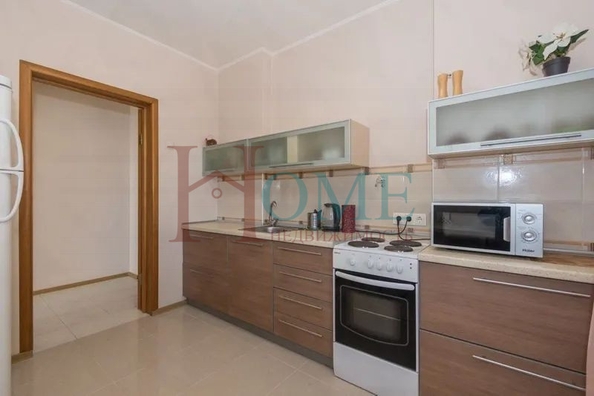 
  Сдам посуточно в аренду комнату, 36 м², Новосибирск

. Фото 4.