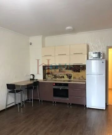 
  Сдам посуточно в аренду 1-комнатную квартиру, 37 м², Новосибирск

. Фото 3.