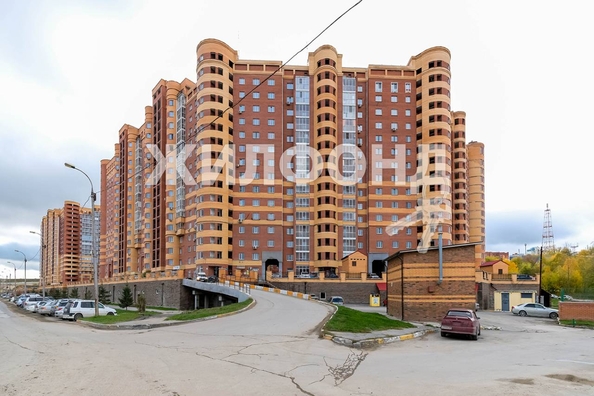 
   Продам 3-комнатную, 90.6 м², Стартовая ул, 1

. Фото 50.