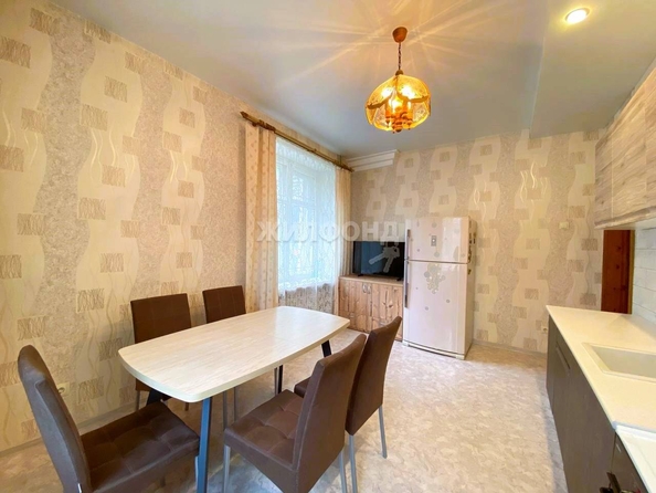 
   Продам 3-комнатную, 84.9 м², Авиастроителей ул, 14

. Фото 4.