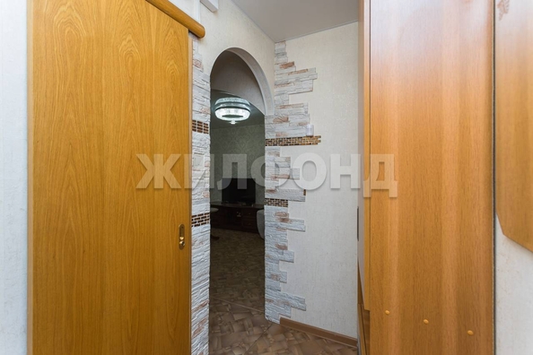 
   Продам 3-комнатную, 59 м², Новогодняя ул, 16

. Фото 2.